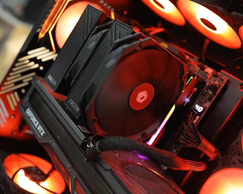 PC Gaming 03 (Ryzen 7 9800X3D / RAM 32G / VGA RTX 5080)